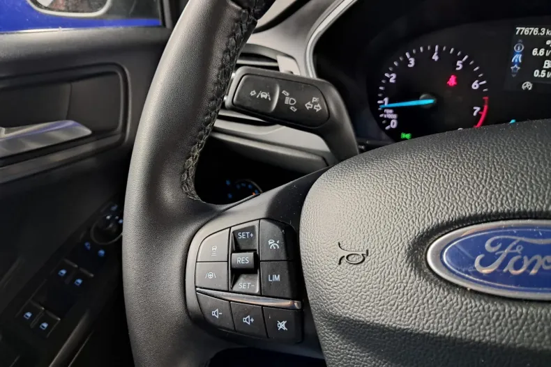 Ford Focus din 2023 cu 77.670 km - oferta FOR248075 - foto 14