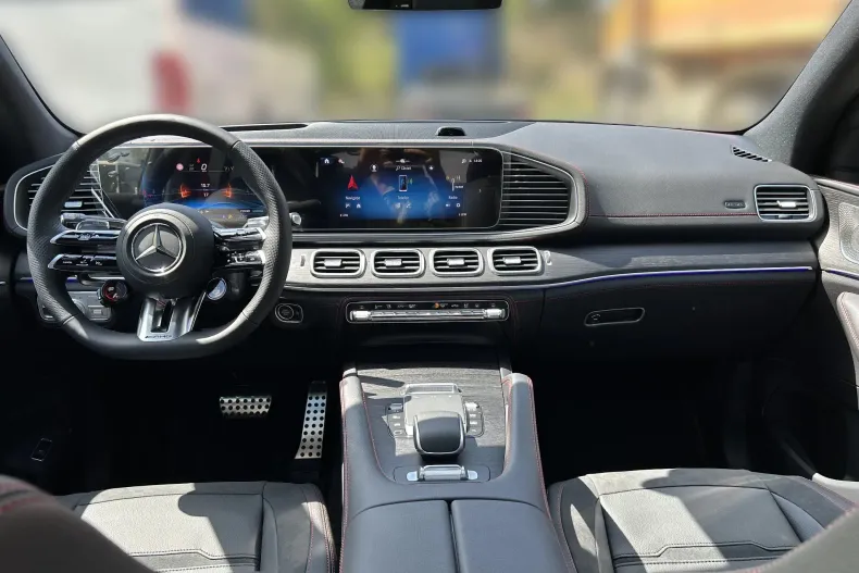 Mercedes-Benz GLE 53 AMG (Clasa GLE) din 2026 cu 20 km - oferta MER248077 - foto 11
