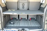 Volkswagen Multivan din 2026 cu 9.000 km - oferta VOL248079 - foto 10
