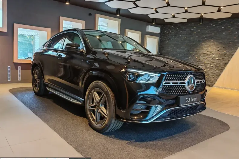 Mercedes-Benz GLE 300 (Clasa GLE) din 2026 cu 1 km - oferta MER248082 - foto 1