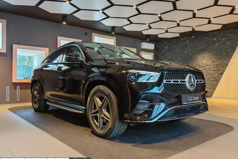 Mercedes-Benz GLE 300 (Clasa GLE) din 2026 cu 1 km - oferta MER248082 - foto 3