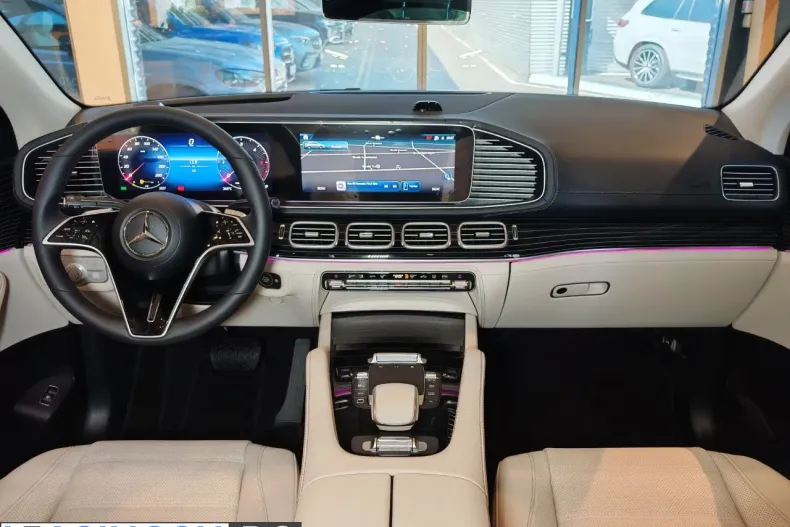 Mercedes-Benz GLE 300 (Clasa GLE) din 2026 cu 1 km - oferta MER248082 - foto 4
