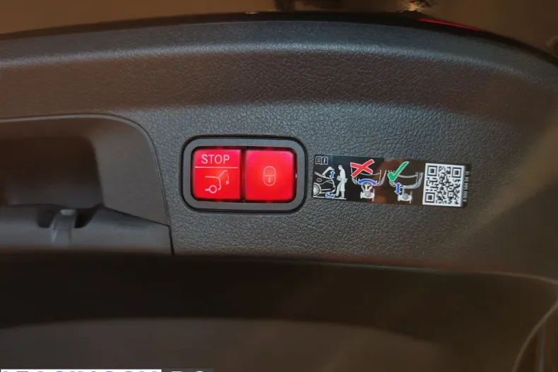 Mercedes-Benz GLE 300 (Clasa GLE) din 2026 cu 1 km - oferta MER248082 - foto 16