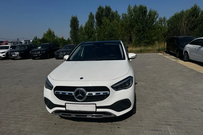 Mercedes-Benz GLA 200 (Clasa GLA) din 2022 cu 61.500 km - oferta MER248085 - foto 2