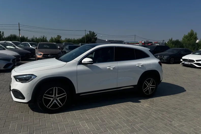 Mercedes-Benz GLA 200 (Clasa GLA) din 2022 cu 61.500 km - oferta MER248085 - foto 13