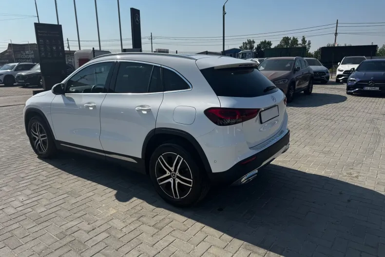 Mercedes-Benz GLA 200 (Clasa GLA) din 2022 cu 61.500 km - oferta MER248085 - foto 16
