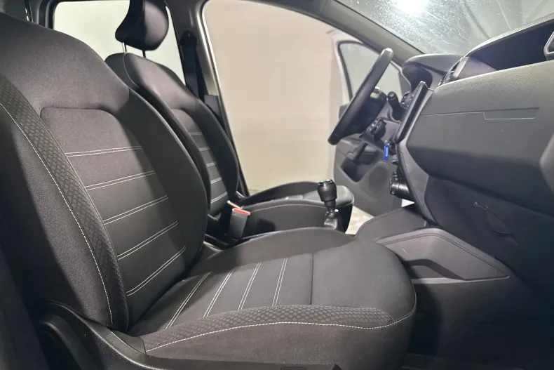 Dacia Duster din 2023 cu 122.634 km - oferta DAC248086 - foto 11