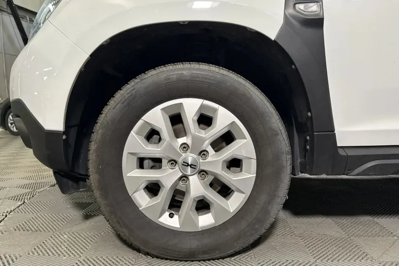 Dacia Duster din 2023 cu 122.634 km - oferta DAC248086 - foto 13