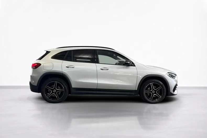 Mercedes-Benz GLA 250 (Clasa GLA) din 2023 cu 44.406 km - oferta MER248087 - foto 7