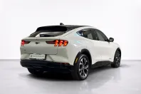 Ford Mustang Mach-E din 2023 cu 11.819 km - oferta FOR248088 - foto 5
