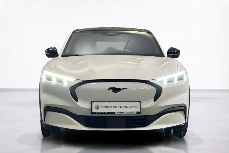 Ford Mustang Mach-E din 2023 cu 11.819 km - oferta FOR248088 - foto 8
