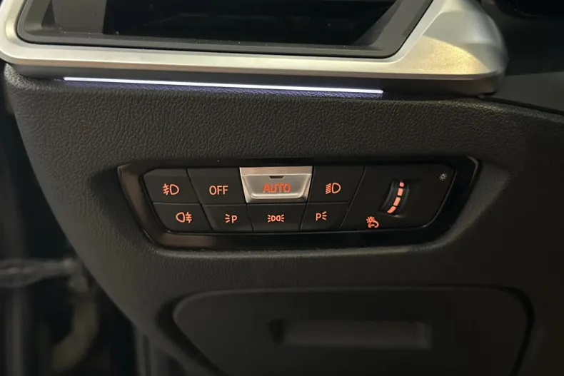 BMW 330 (Seria 3) din 2020 cu 129.560 km - oferta BMW248089 - foto 15