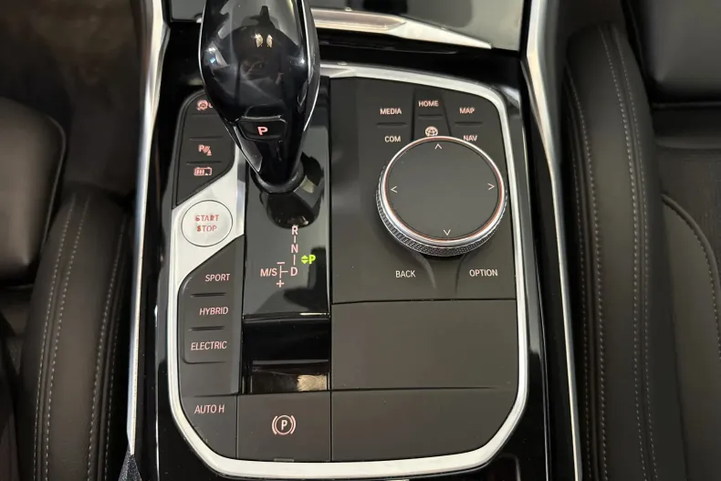 BMW 330 (Seria 3) din 2020 cu 129.560 km - oferta BMW248089 - foto 17