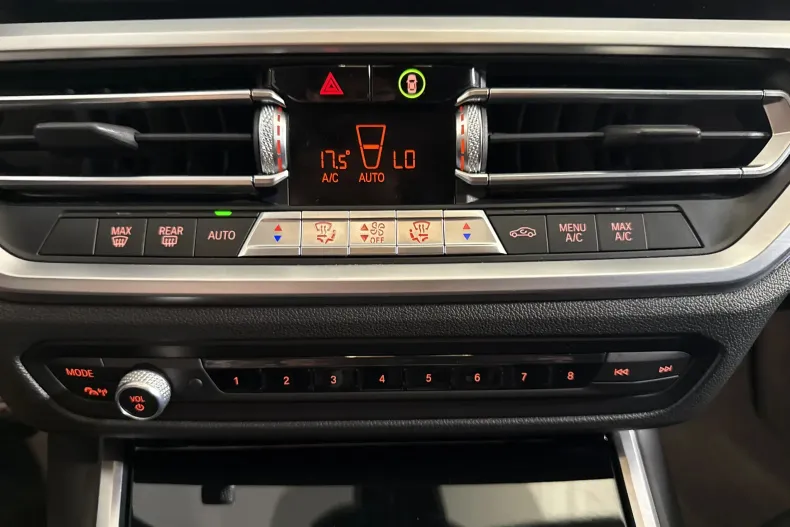 BMW 330 (Seria 3) din 2020 cu 129.560 km - oferta BMW248089 - foto 18