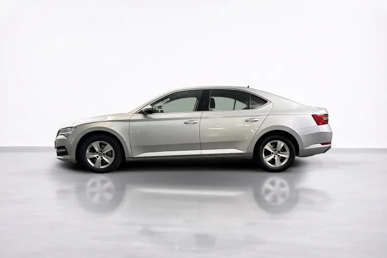 Skoda Superb din 2022 cu 94.518 km - oferta SKO248090 - foto 2