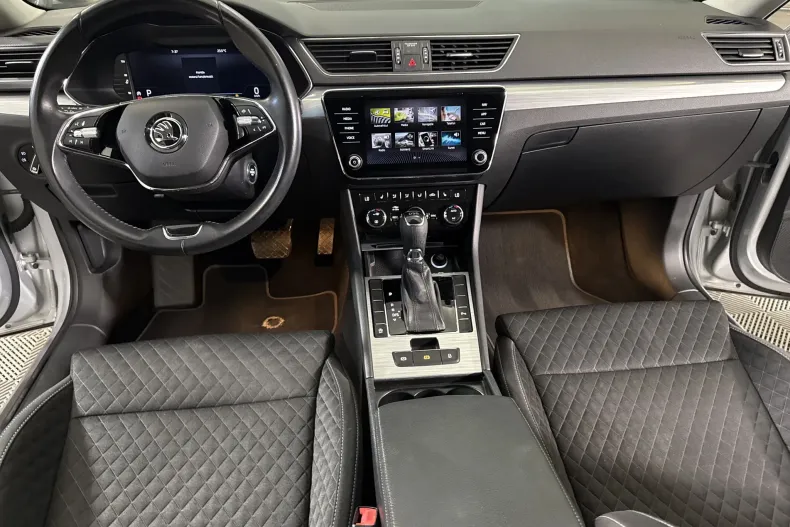 Skoda Superb din 2022 cu 94.518 km - oferta SKO248090 - foto 9