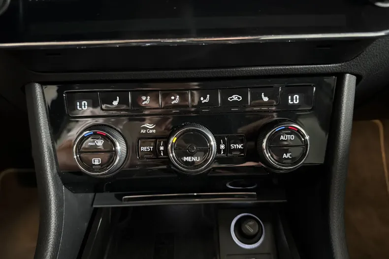 Skoda Superb din 2022 cu 94.518 km - oferta SKO248090 - foto 17