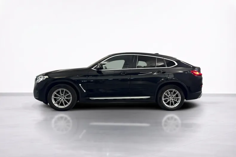 BMW X4 (Seria X) din 2023 cu 130.750 km - oferta BMW248093 - foto 2