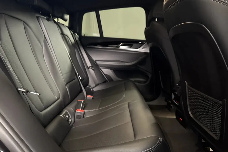 BMW X4 (Seria X) din 2023 cu 130.750 km - oferta BMW248093 - foto 12