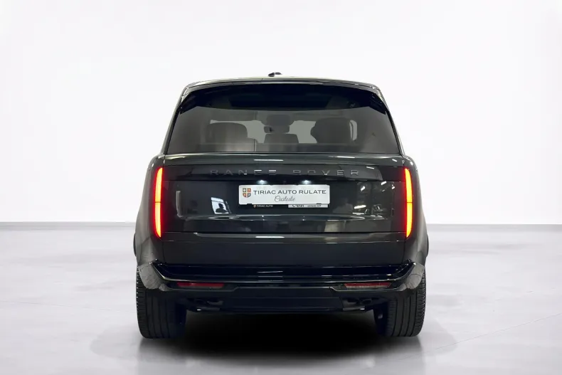 Land Rover Range Rover din 2024 cu 39.032 km - oferta LAN248094 - foto 4