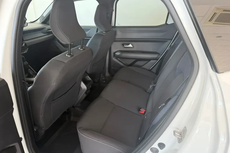 Dacia Duster din 2025 cu 26.688 km - oferta DAC248104 - foto 8