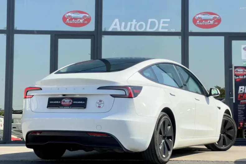 Tesla Model 3 din 2023 cu 101.180 km - oferta TES248111 - foto 4