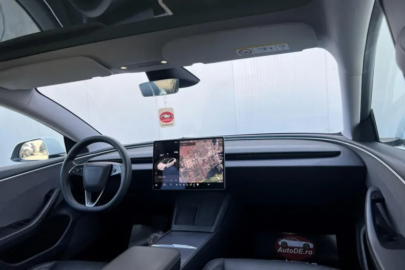 Tesla Model 3 din 2023 cu 101.180 km - oferta TES248111 - foto 6
