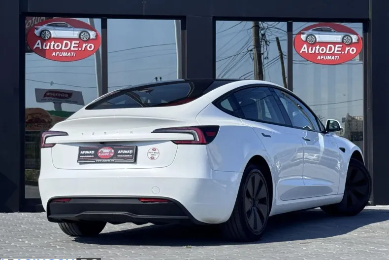 Tesla Model 3 din 2023 cu 98.200 km - oferta TES248112 - foto 3