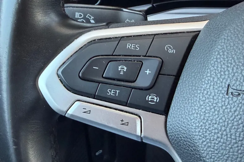 Volkswagen Golf din 2021 cu 131.130 km - oferta VOL248114 - foto 19