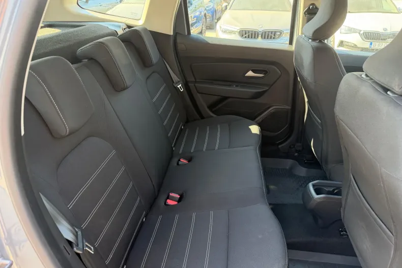 Dacia Duster din 2024 cu 133.874 km - oferta DAC248115 - foto 8