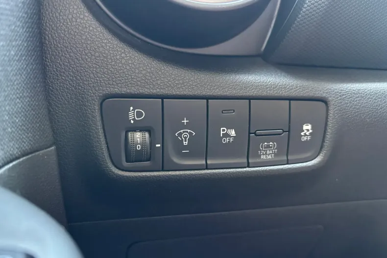 Hyundai Kona din 2021 cu 142.000 km - oferta HYU248118 - foto 17