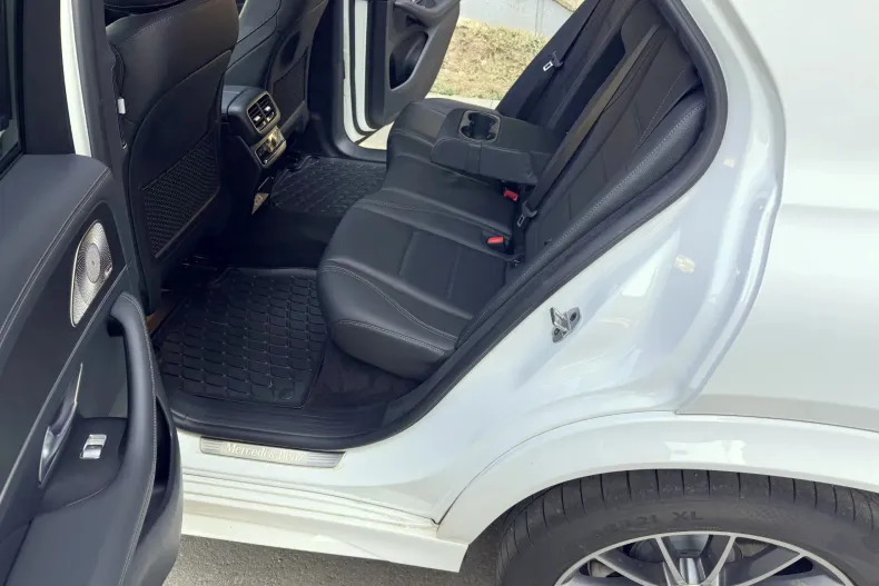 Mercedes-Benz GLE 300 (Clasa GLE) din 2024 cu 162.000 km - oferta MER248120 - foto 11