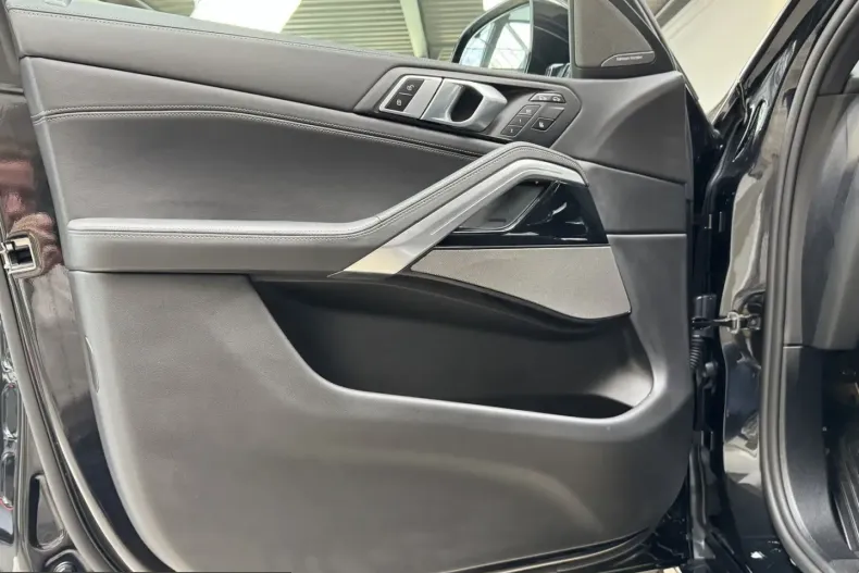 BMW X6 (Seria X) din 2025 cu 8.792 km - oferta BMW248129 - foto 18