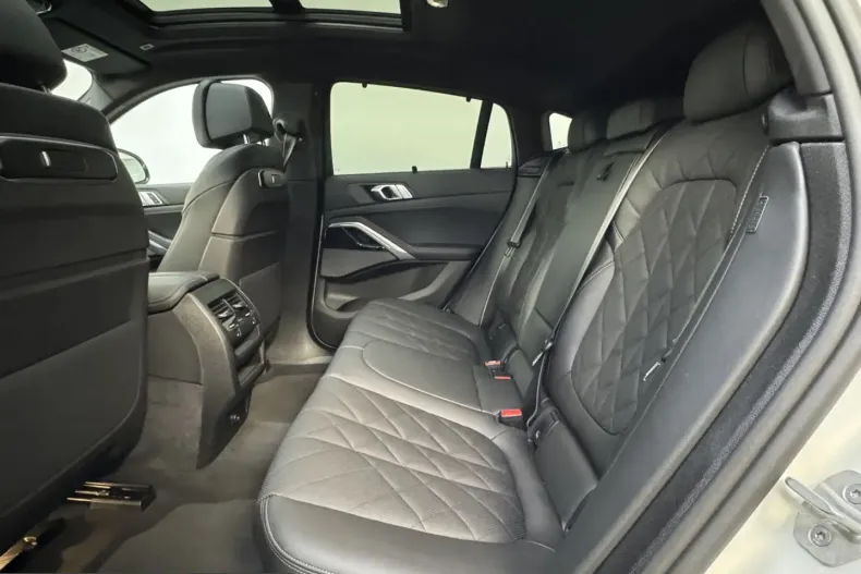 BMW X6 (Seria X) din 2025 cu 8.784 km - oferta BMW248132 - foto 20