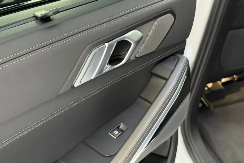 BMW X6 (Seria X) din 2025 cu 8.784 km - oferta BMW248132 - foto 21