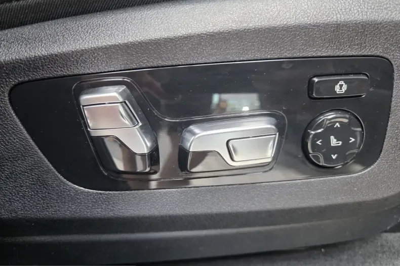 BMW X7 (Seria X) din 2025 cu 28.600 km - oferta BMW248133 - foto 41