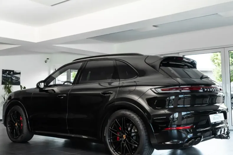 Porsche Cayenne din 2025 cu 47.600 km - oferta POR248136 - foto 2
