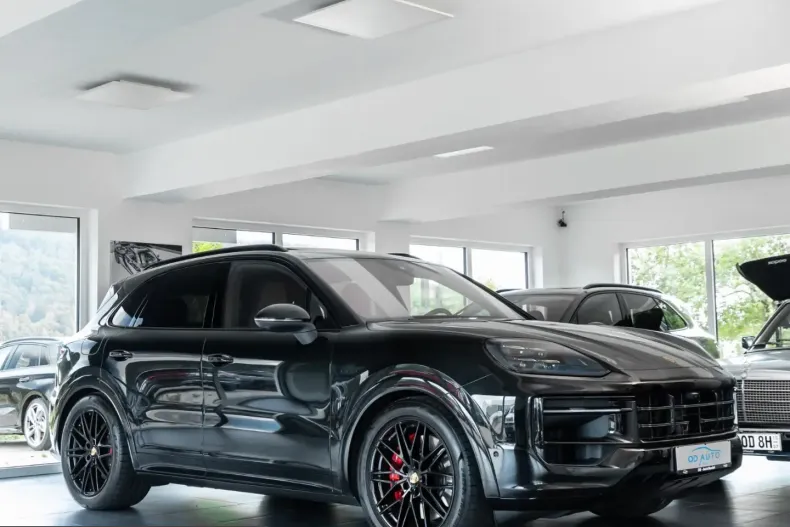 Porsche Cayenne din 2025 cu 47.600 km - oferta POR248136 - foto 5
