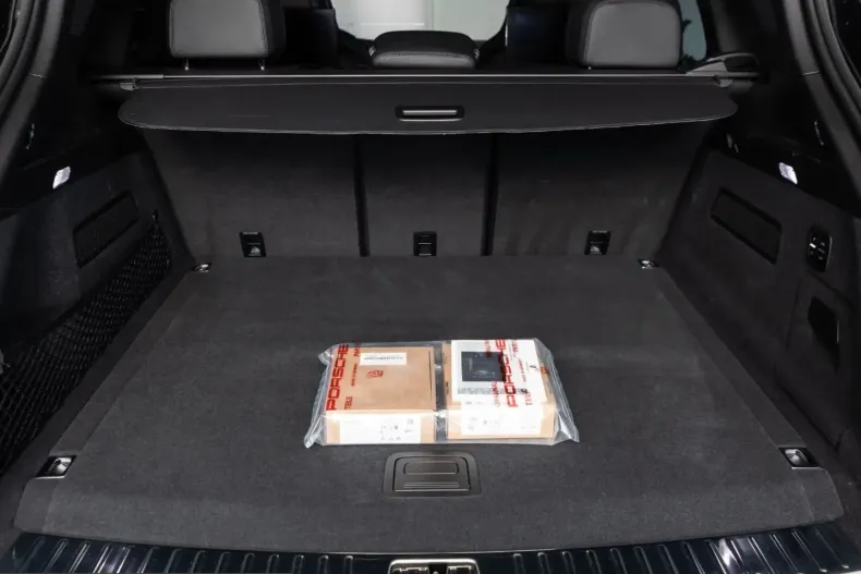 Porsche Cayenne din 2025 cu 47.600 km - oferta POR248136 - foto 10