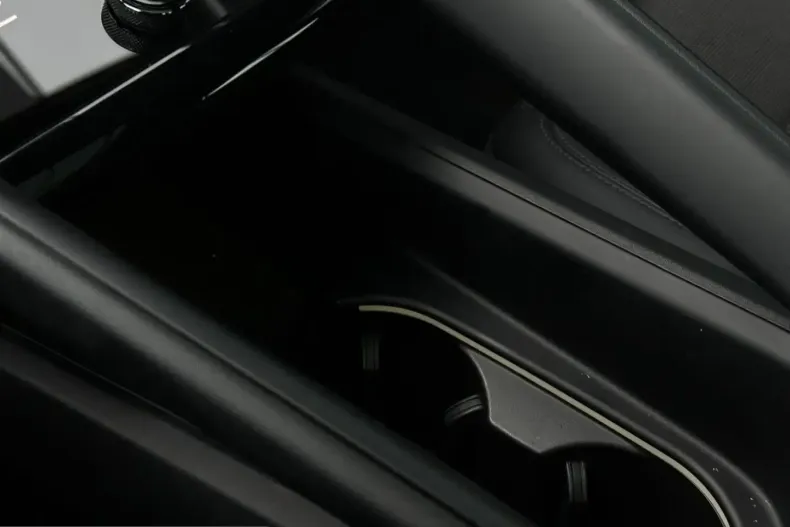 Porsche Macan din 2024 cu 20.800 km - oferta POR248140 - foto 13