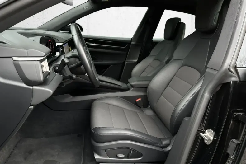 Porsche Macan din 2024 cu 20.800 km - oferta POR248140 - foto 20