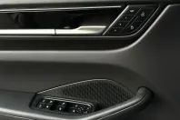 Porsche Macan din 2024 cu 20.800 km - oferta POR248140 - foto 23