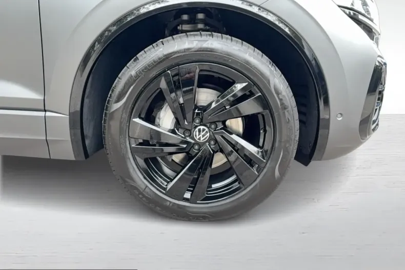 Volkswagen Touareg din 2025 cu 2.600 km - oferta VOL248144 - foto 9