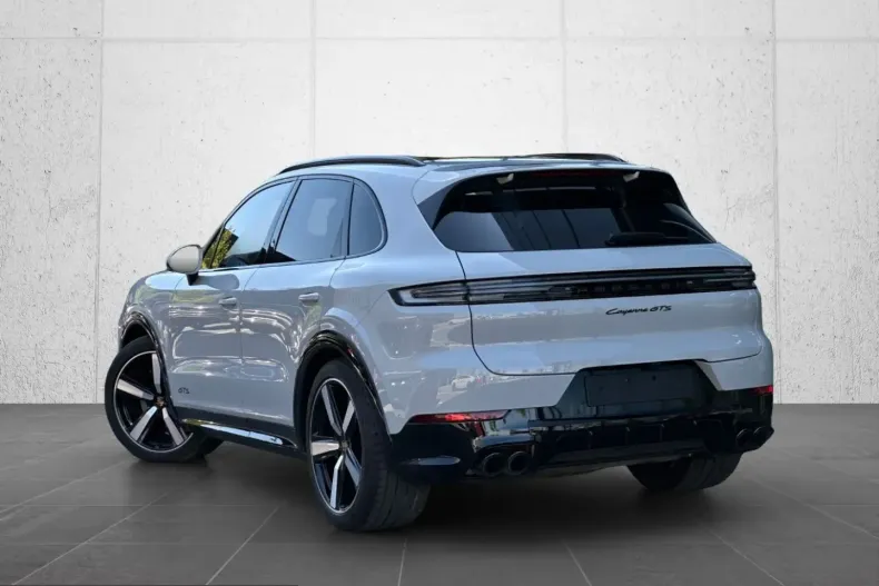 Porsche Cayenne din 2024 cu 29.950 km - oferta POR248147 - foto 29