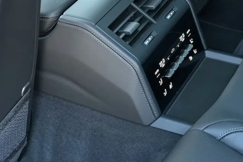 Porsche Panamera din 2024 cu 9.900 km - oferta POR248148 - foto 21