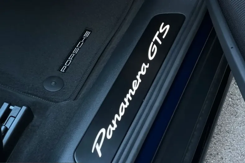 Porsche Panamera din 2024 cu 9.900 km - oferta POR248148 - foto 26