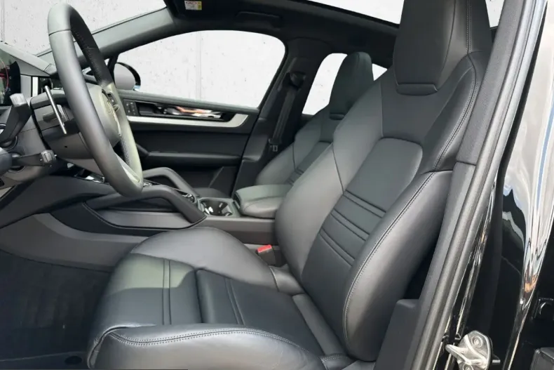 Porsche Cayenne din 2024 cu 19.350 km - oferta POR248149 - foto 18