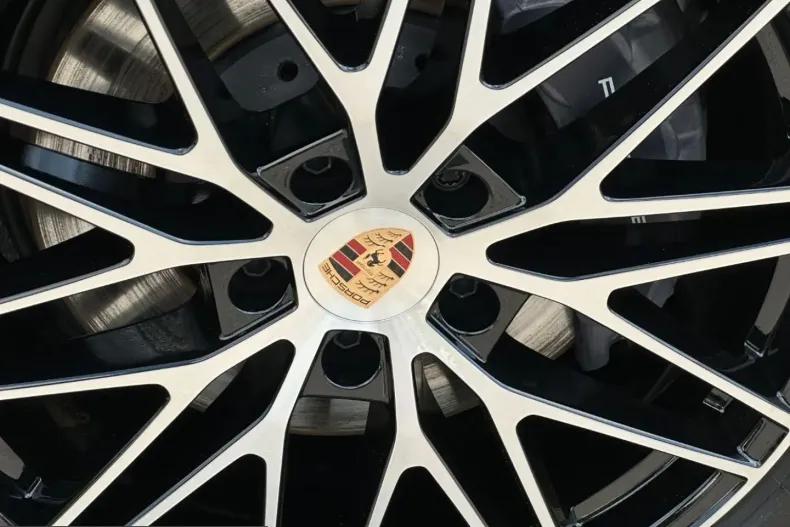 Porsche Cayenne din 2024 cu 19.350 km - oferta POR248149 - foto 30
