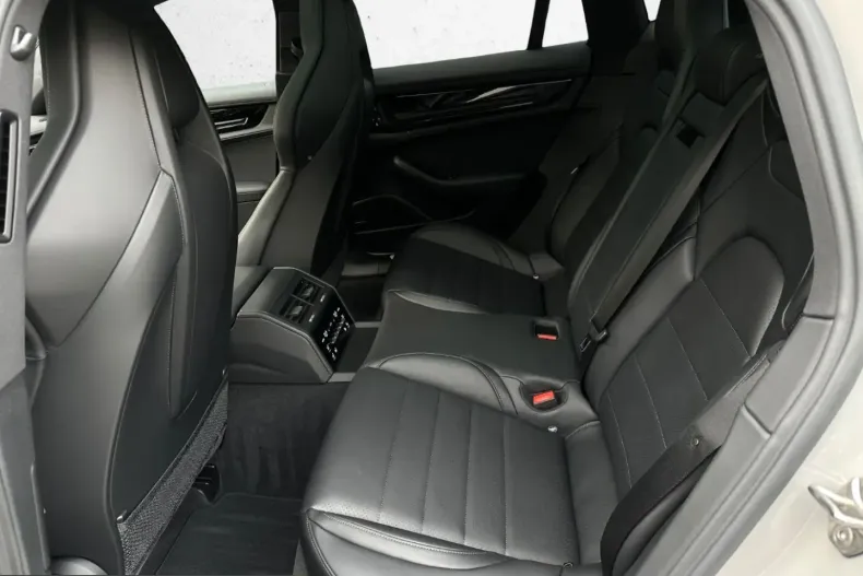 Porsche Panamera din 2024 cu 20.400 km - oferta POR248151 - foto 8