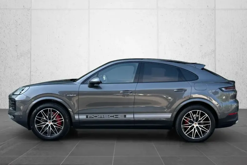 Porsche Cayenne din 2025 cu 27.900 km - oferta POR248152 - foto 2